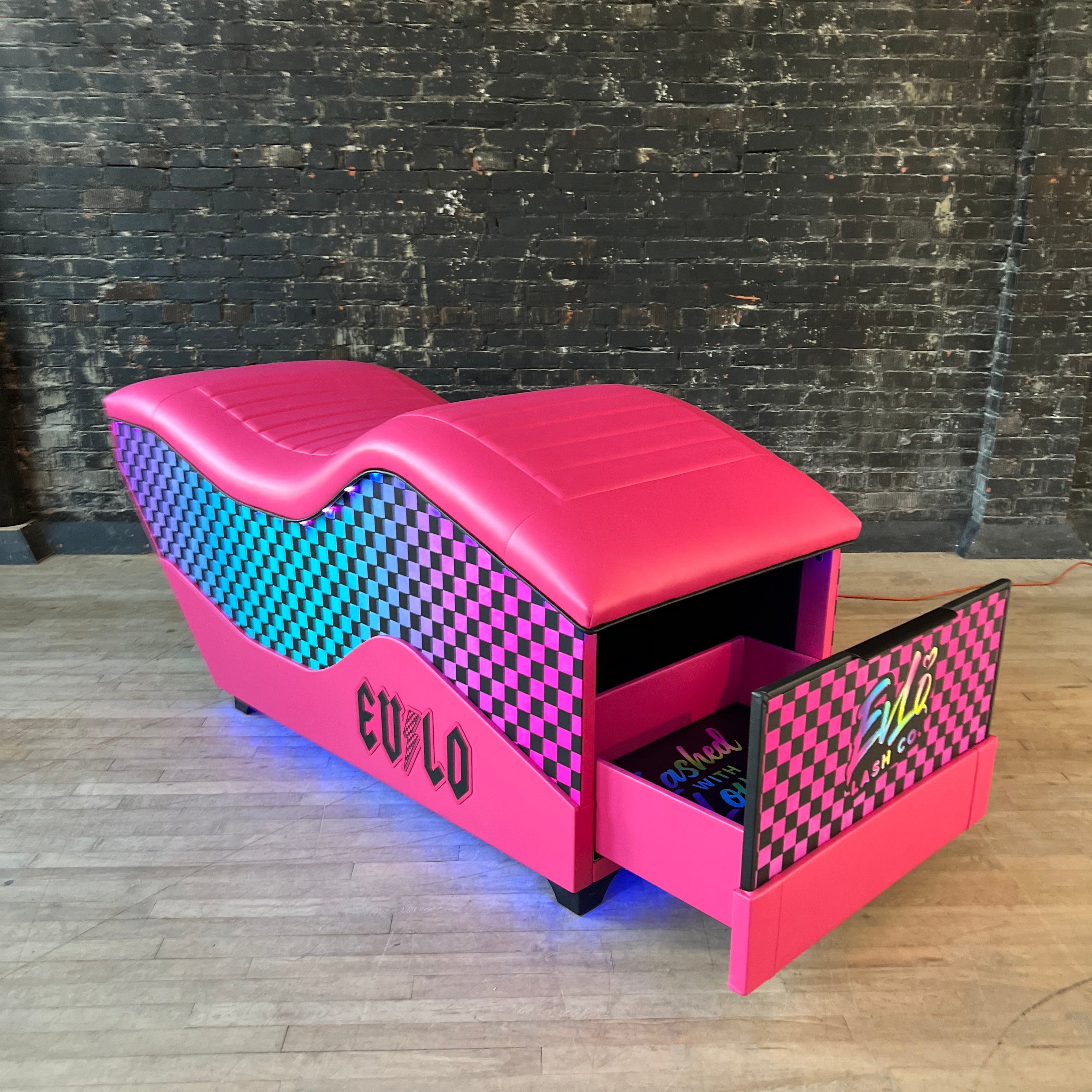 CUSTOM COLLAB – Aven Designs