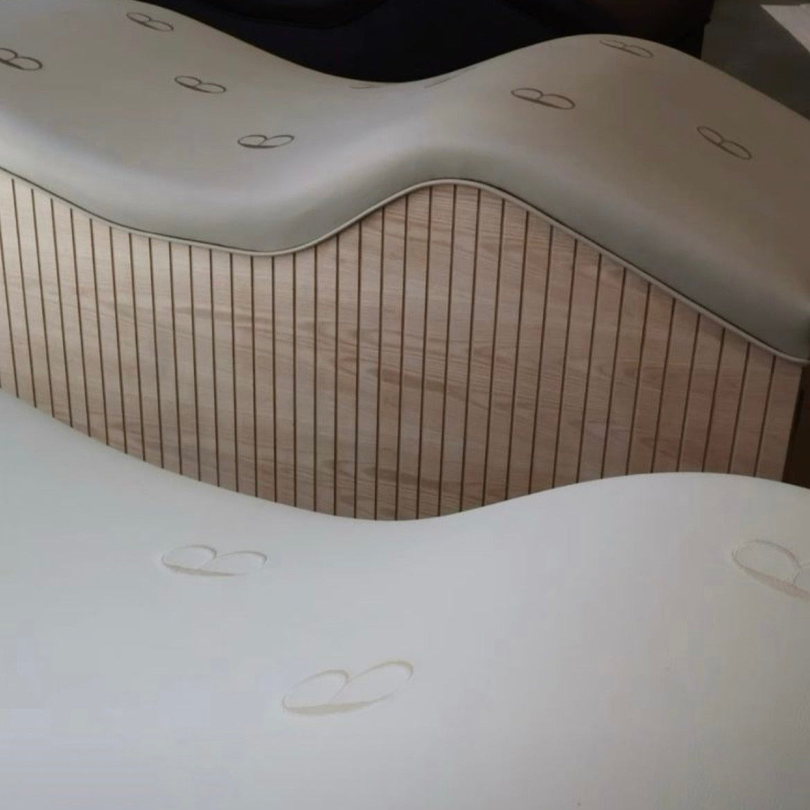 SLAT WOOD COLLECTION