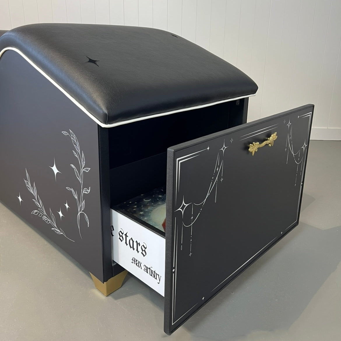 GRAPHIC DESIGN COLLECTION